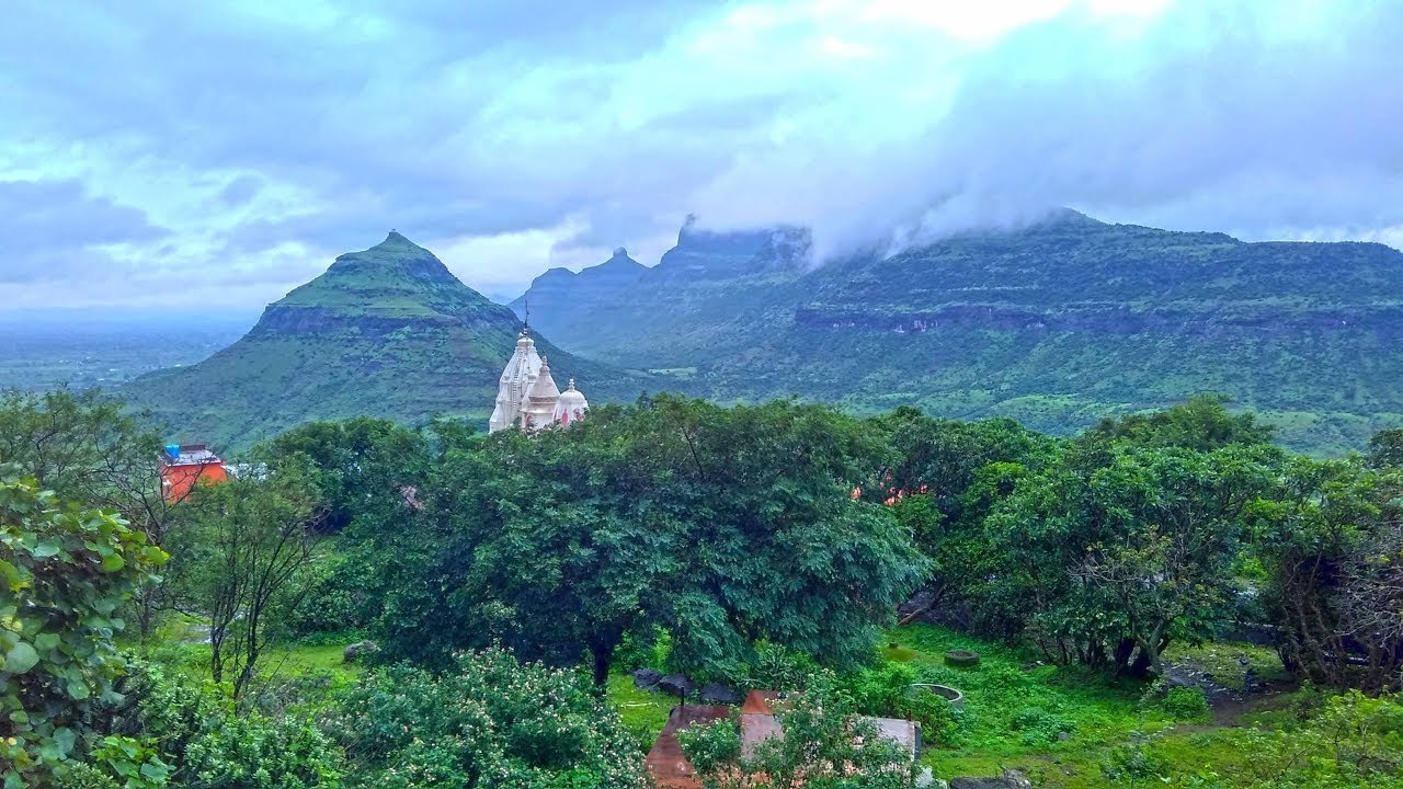 About maxresdefault (1)